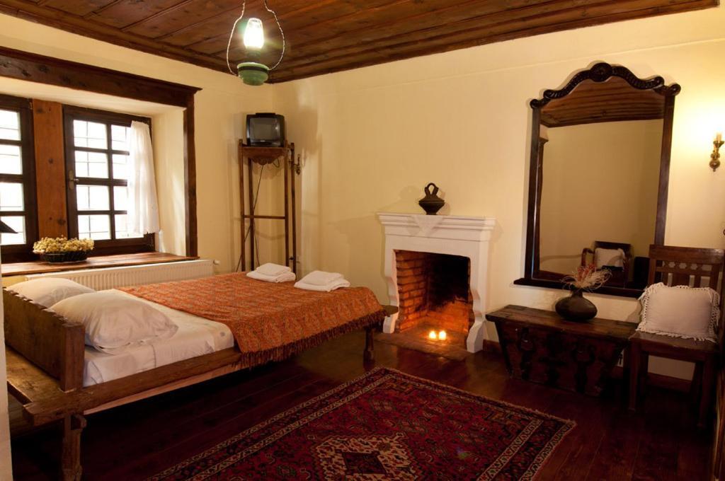 Αρχοντικό Αλεξίου Βεργούλα Ξενοδοχείο Καστοριά Δωμάτιο φωτογραφία